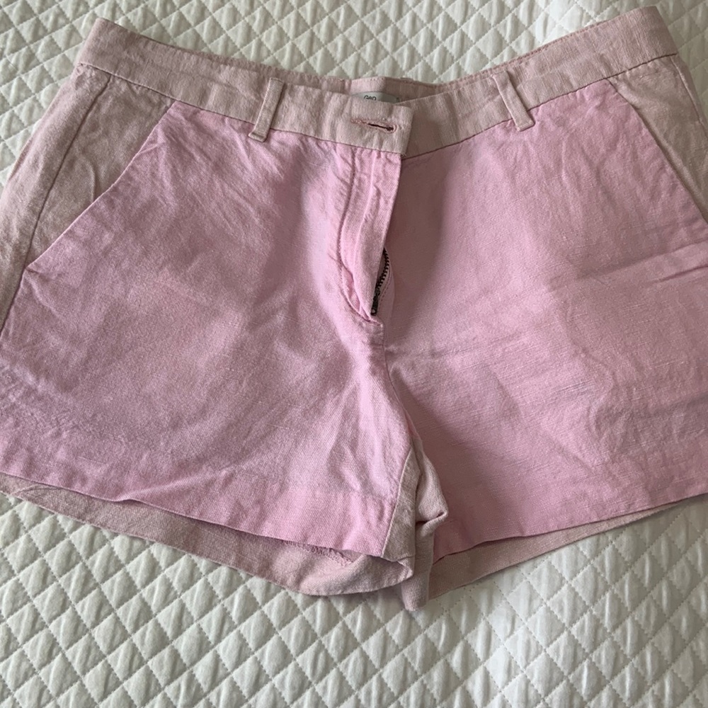 Gap shorts